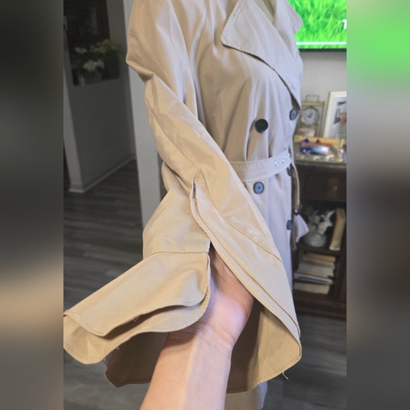 C&C California Light Tan Trench Coat - Picture 5 of 11